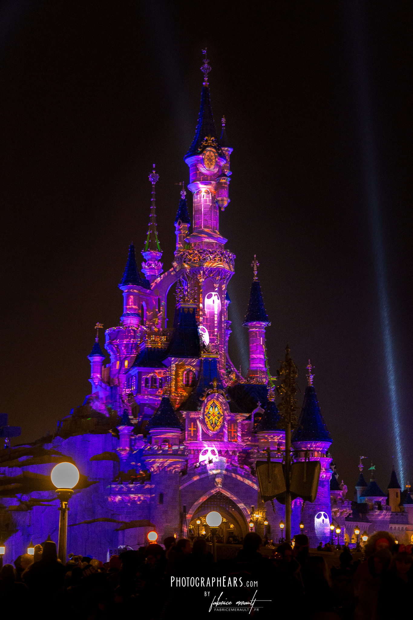 Château de la Belle au Bois Dormant - Disneyland Halloween Party 2018