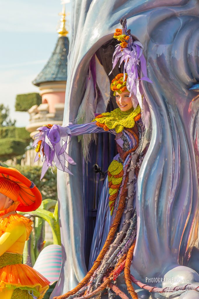 Disneyland Paris Halloween Festival 2018 - Arbre de la cavalcade